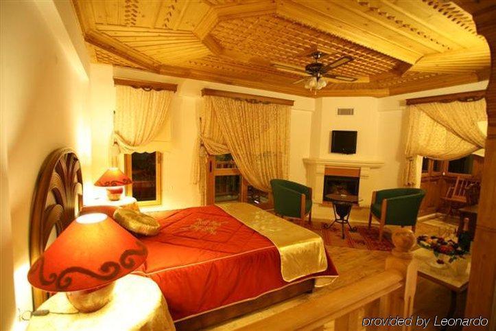 Kerme Ottoman Konak اكياكا الغرفة الصورة